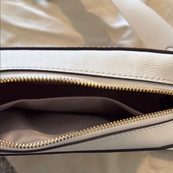 Kate Spade Disney Crossbody Bag and Wallet Set - Picture 7 of 8